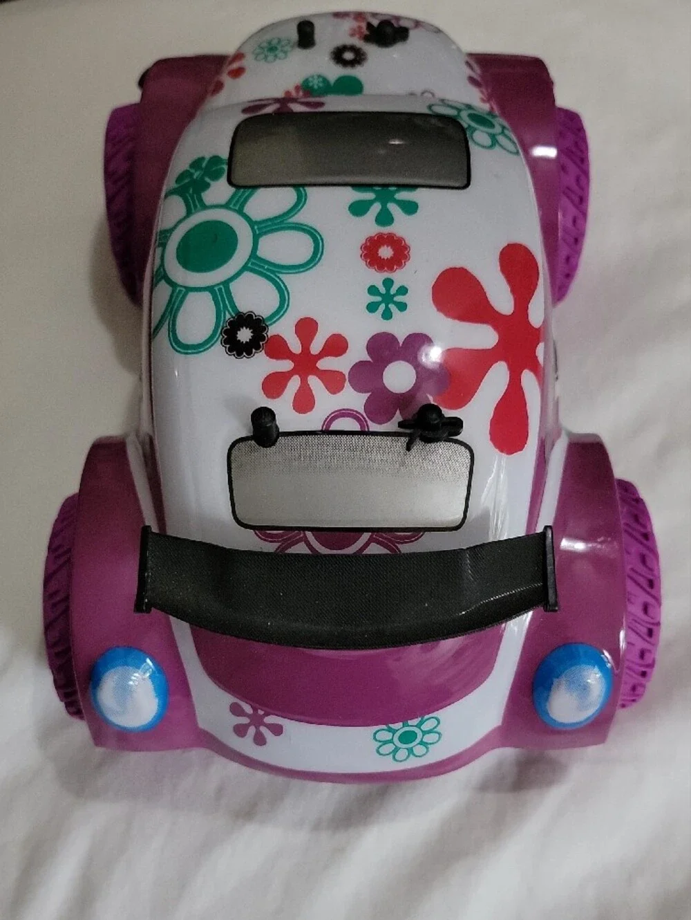 Sharper Image Floral Remote Control Stunt Car - White & Purple